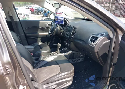 2018 Jeep Compass Latitude Fwd from USA, damaged, VIN 3C4NJCBB0JT465059